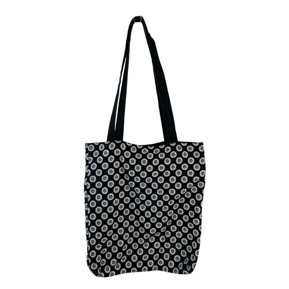 Thirty-one 31 tote packable tote magnetic closure 14"x13" Black White Flowers
